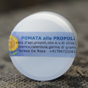 Pomata alla propoli